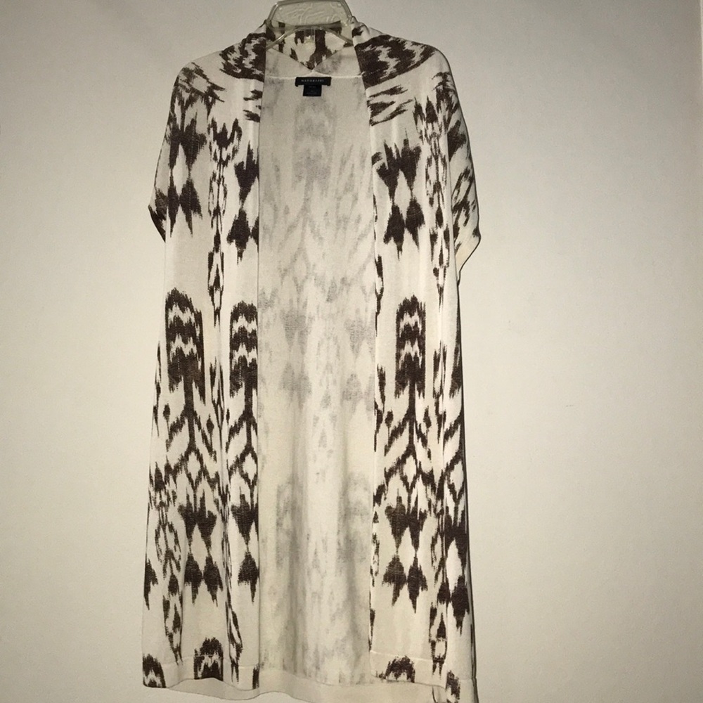 Women’s sleeve less long Sweater